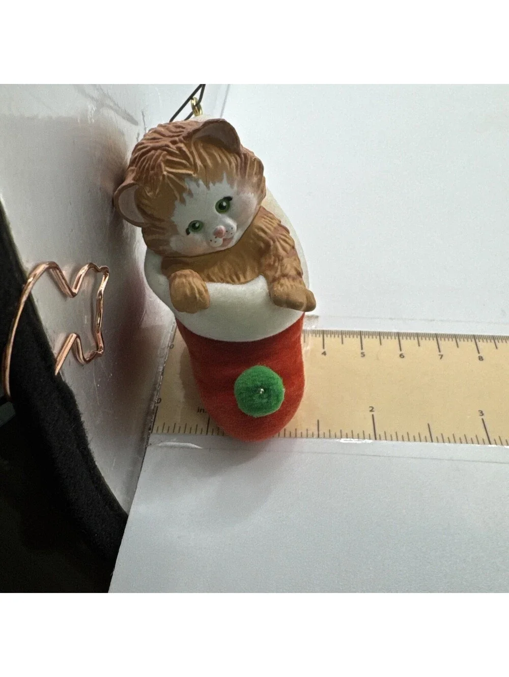 1989 Hallmark Keepsake Stocking Kitten Christmas Ornament Flocked In Box
